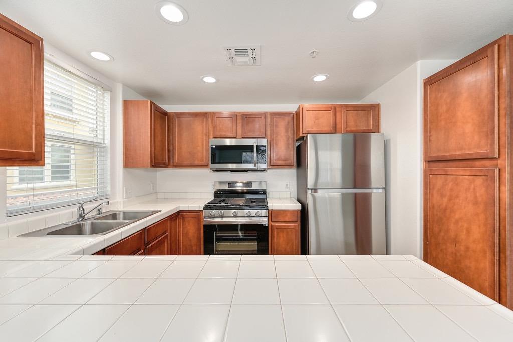 4800 Westlake Pkwy Pkwy Unit: 203