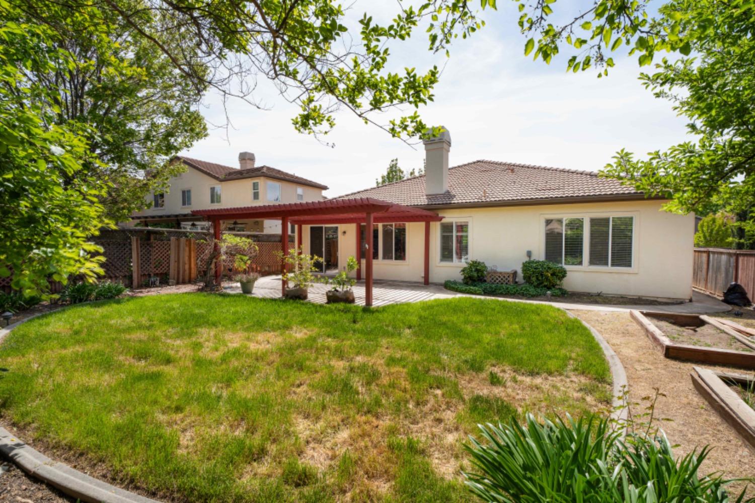 1328 Crystal Hollow Court