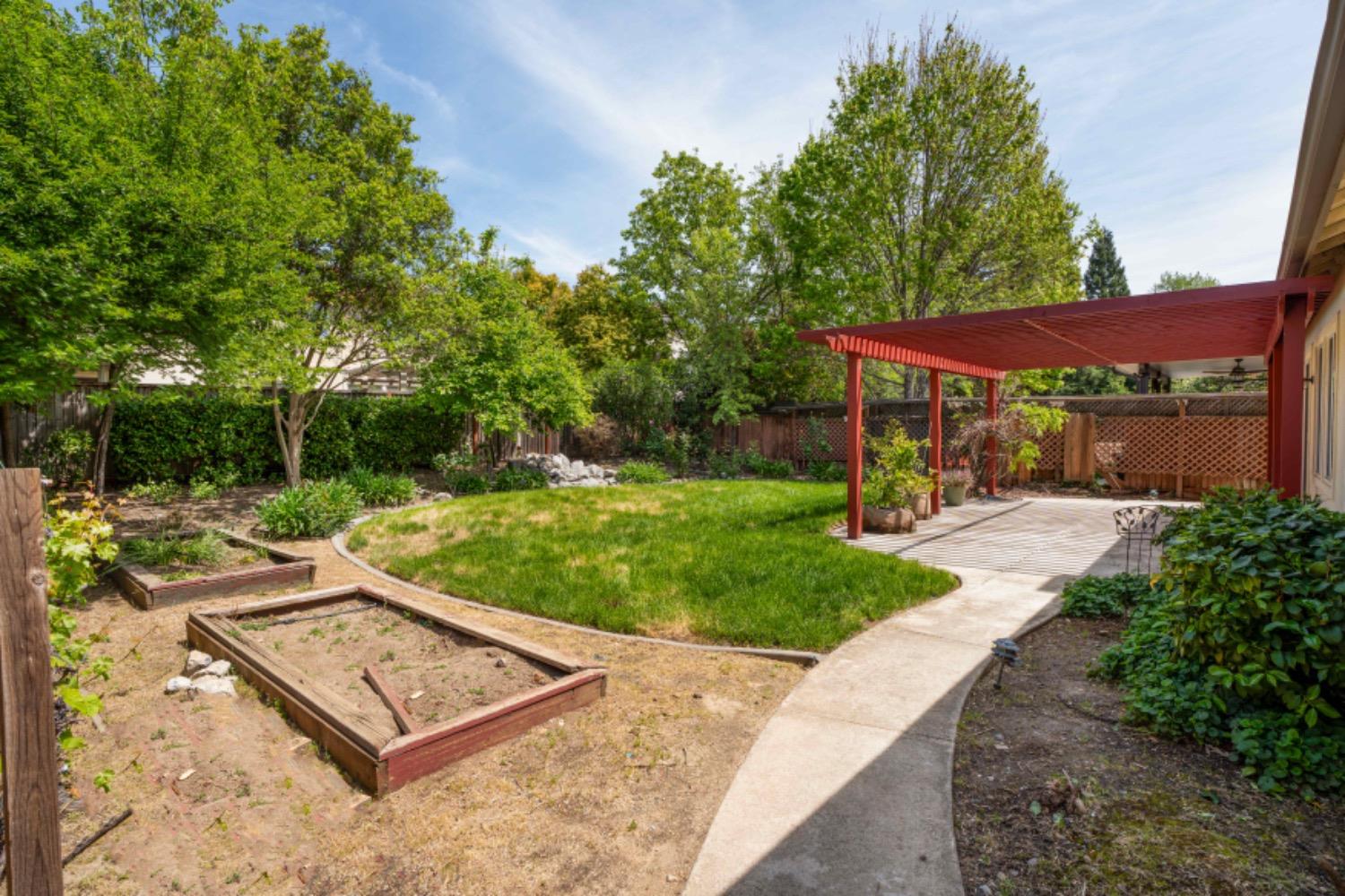 1328 Crystal Hollow Court