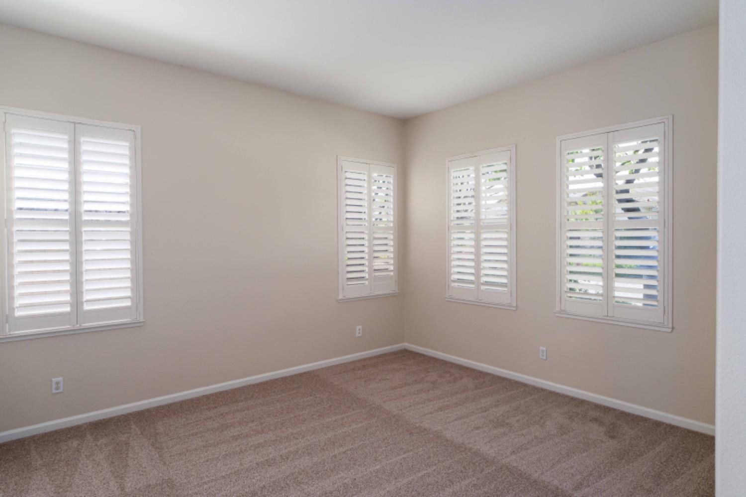 1328 Crystal Hollow Court