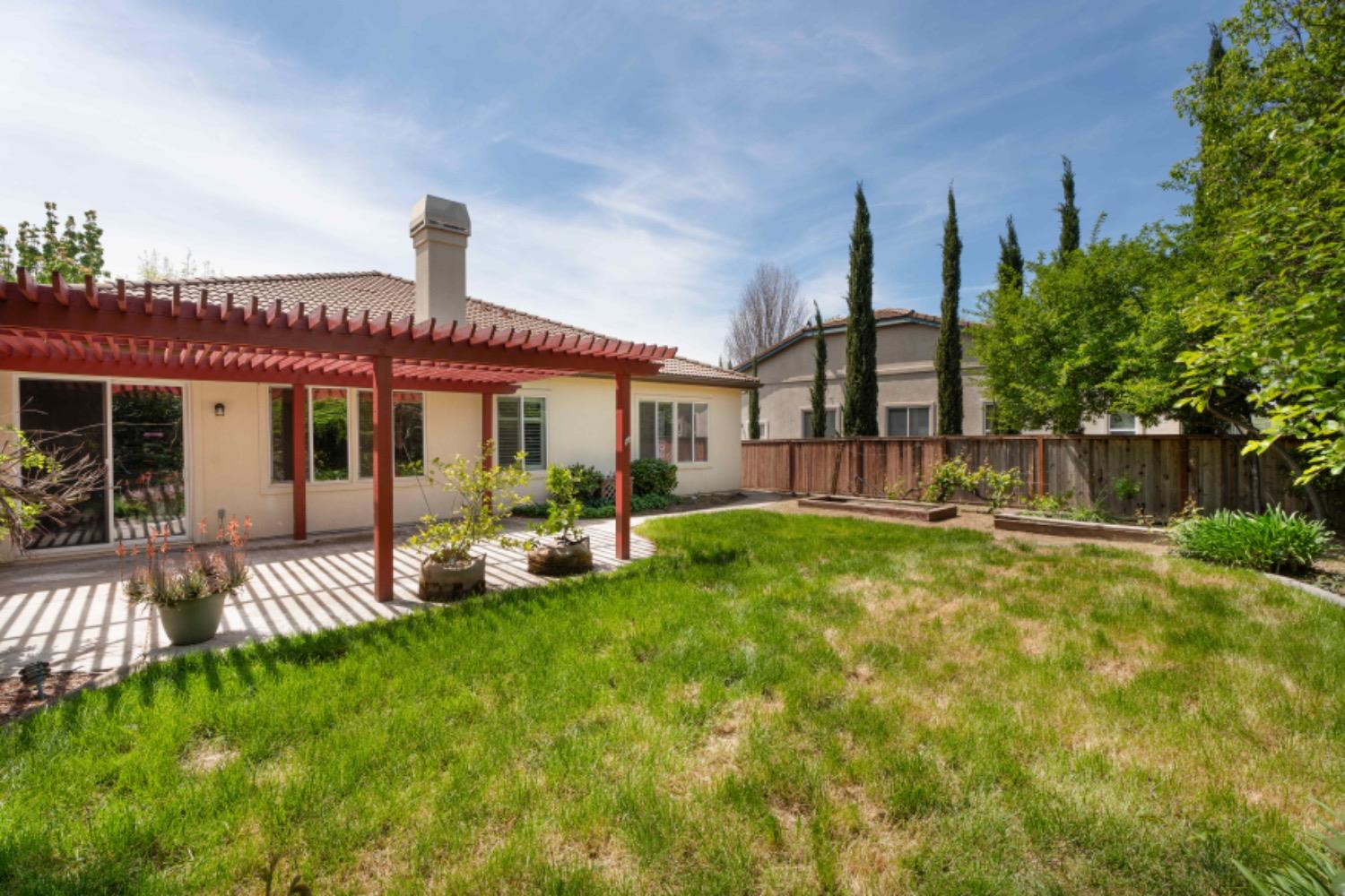 1328 Crystal Hollow Court