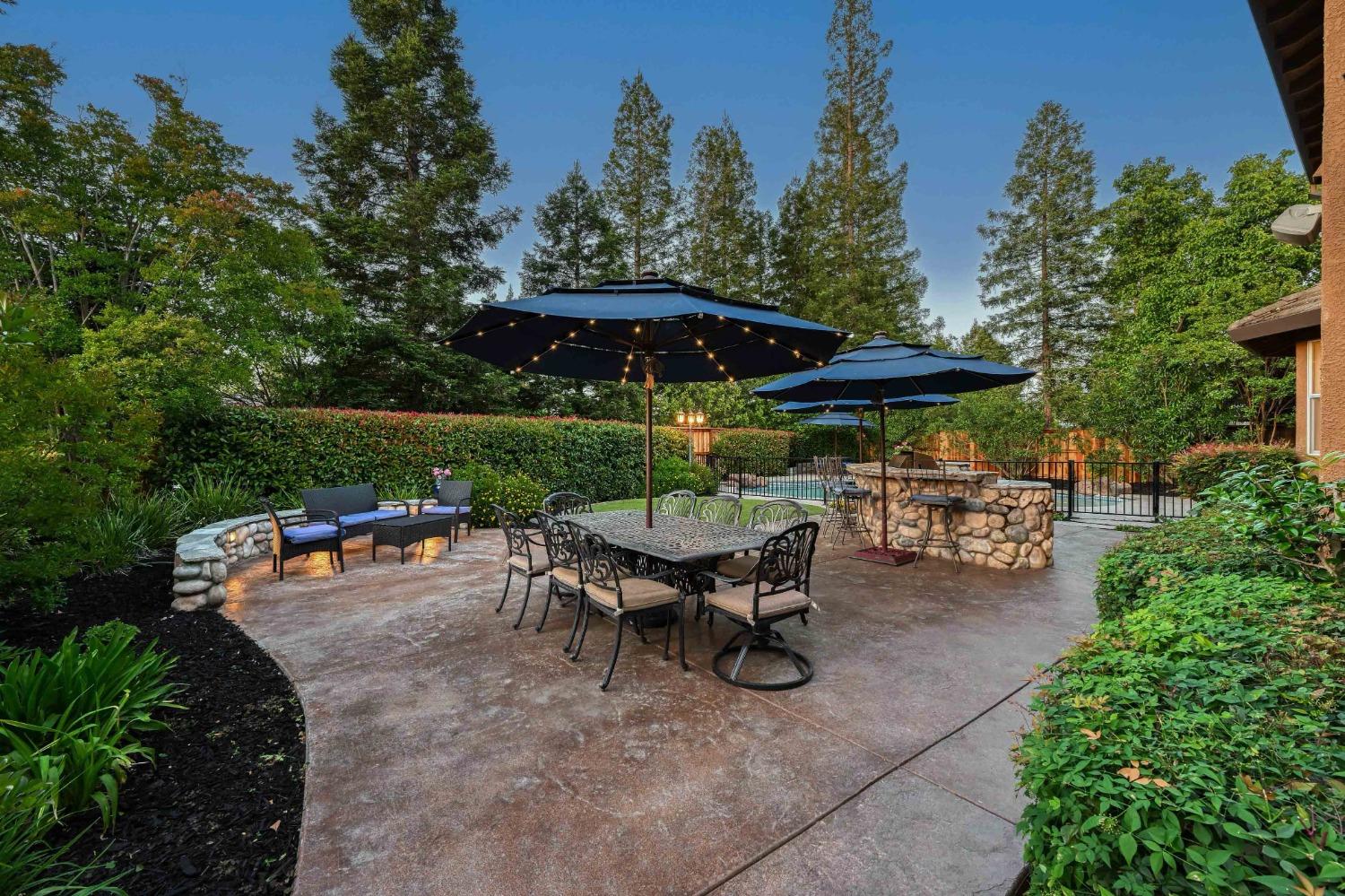 2052 Thornhill Drive