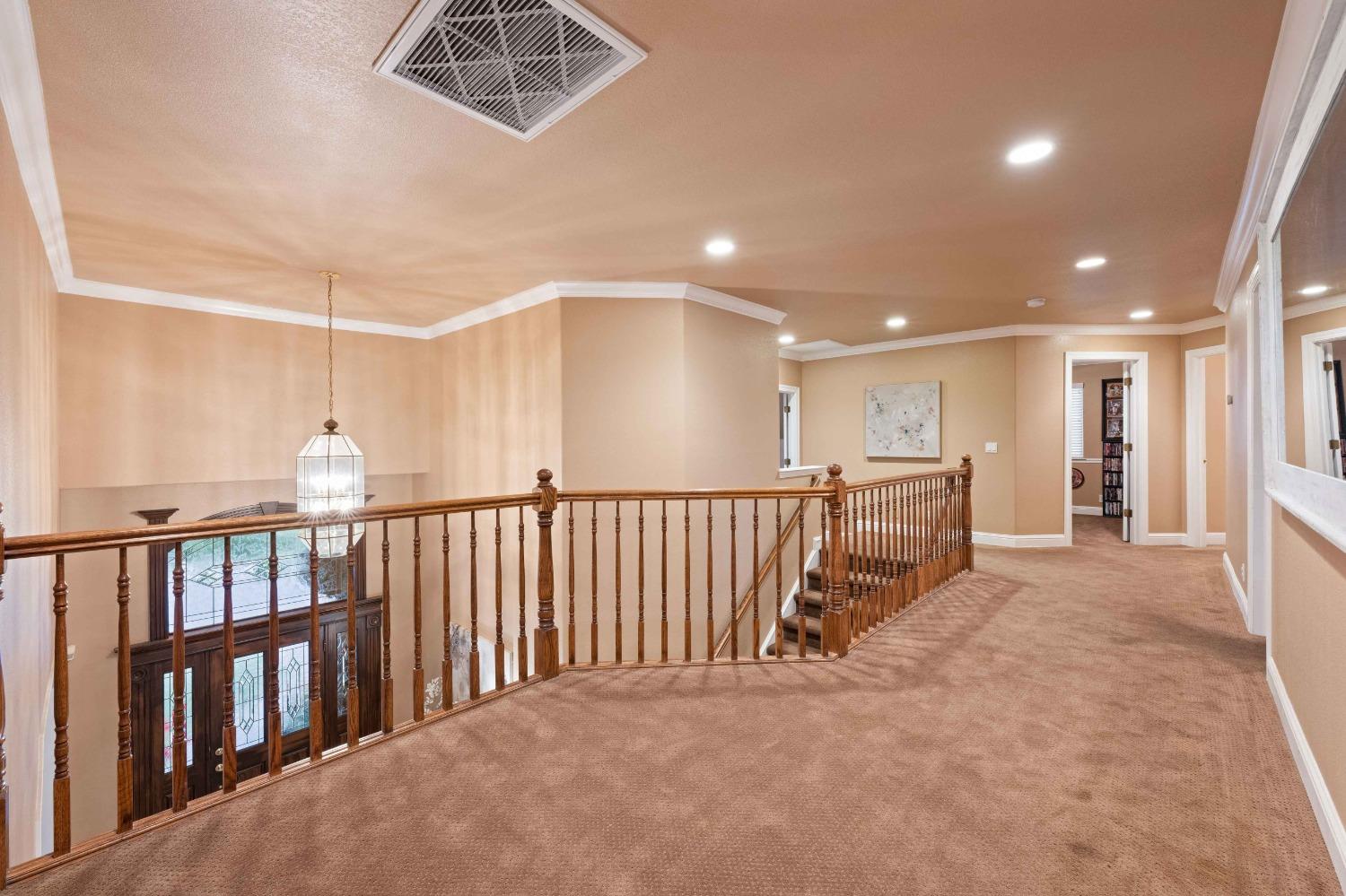 2052 Thornhill Drive