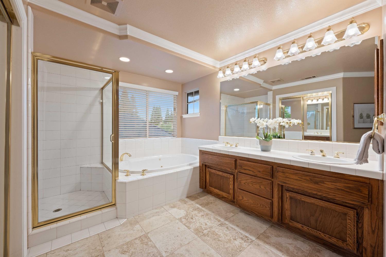 2052 Thornhill Drive