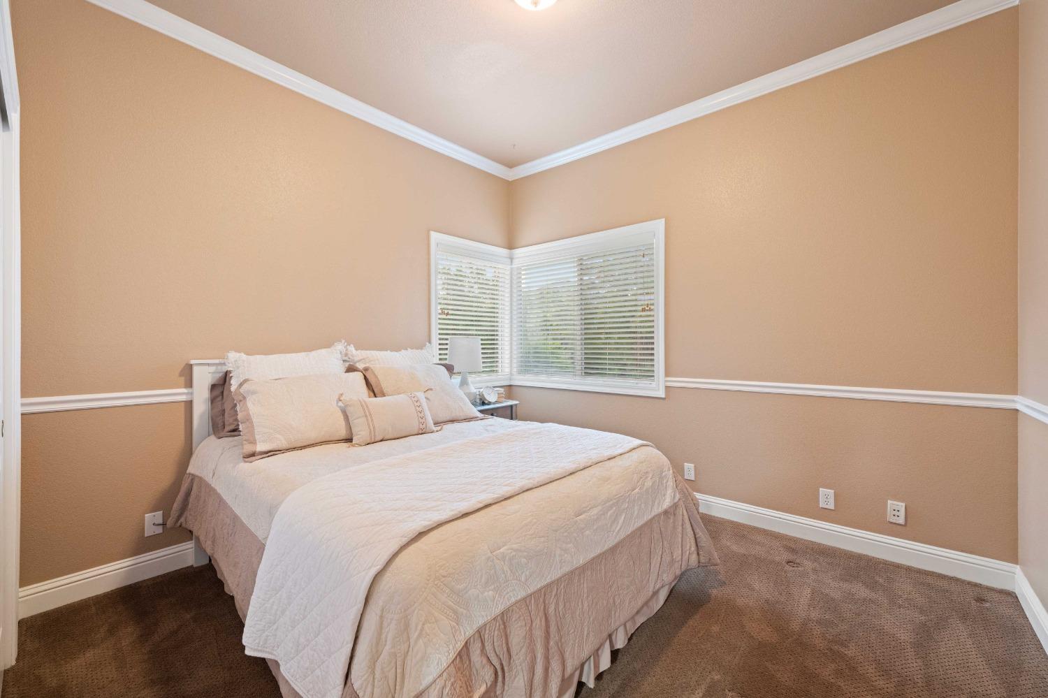 2052 Thornhill Drive