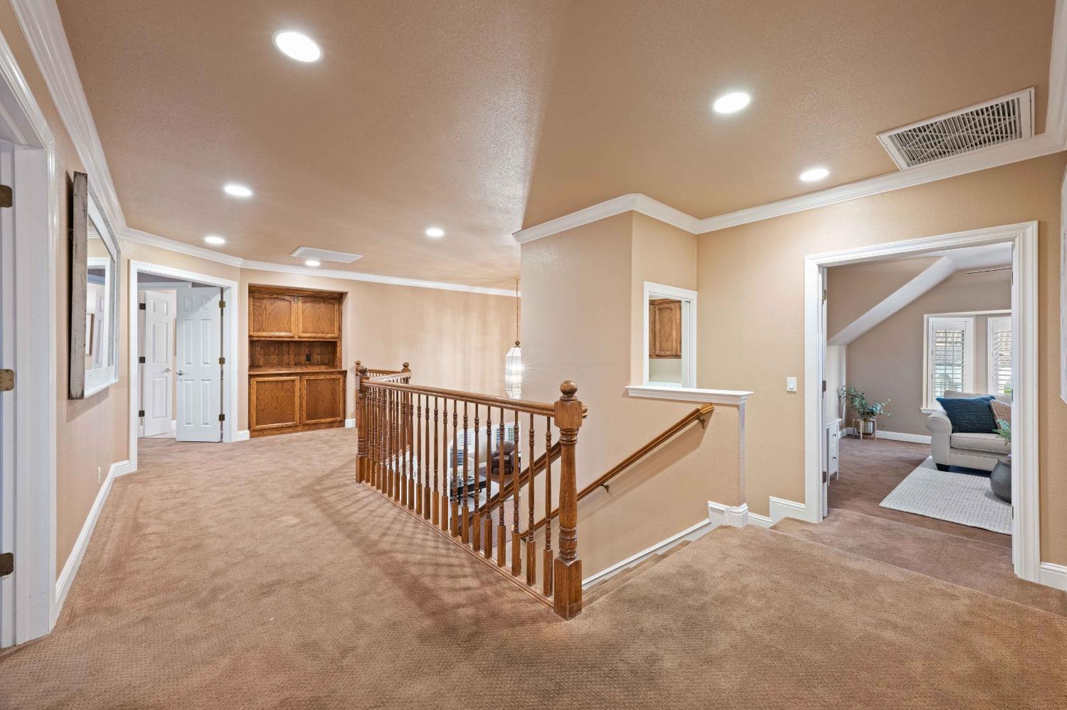 2052 Thornhill Drive