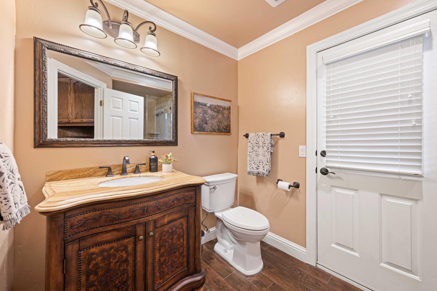 2052 Thornhill Drive