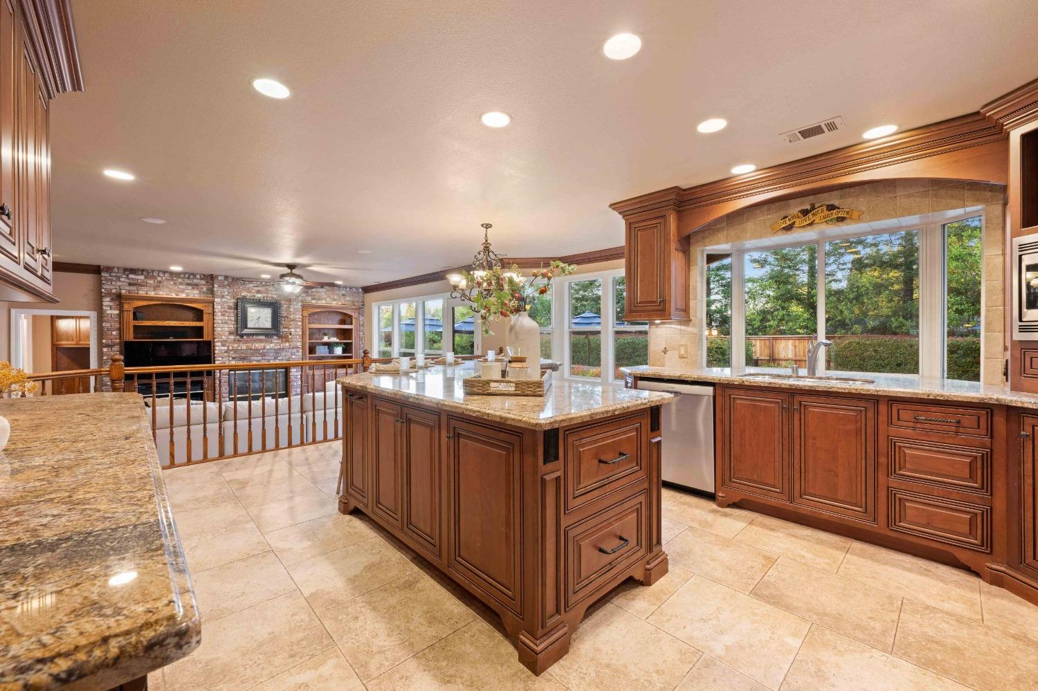 2052 Thornhill Drive