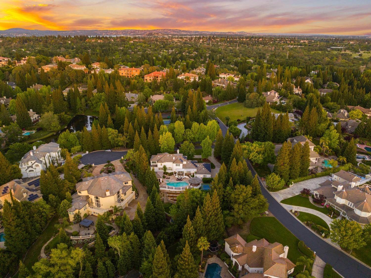 9505 Ashbourne Court