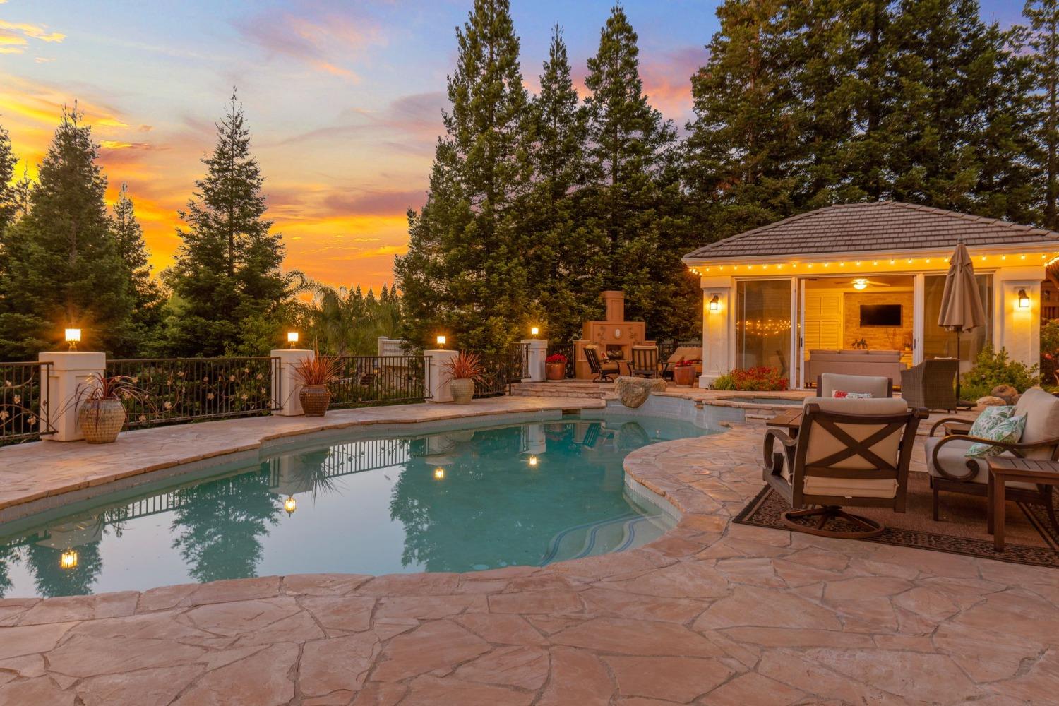 9505 Ashbourne Court