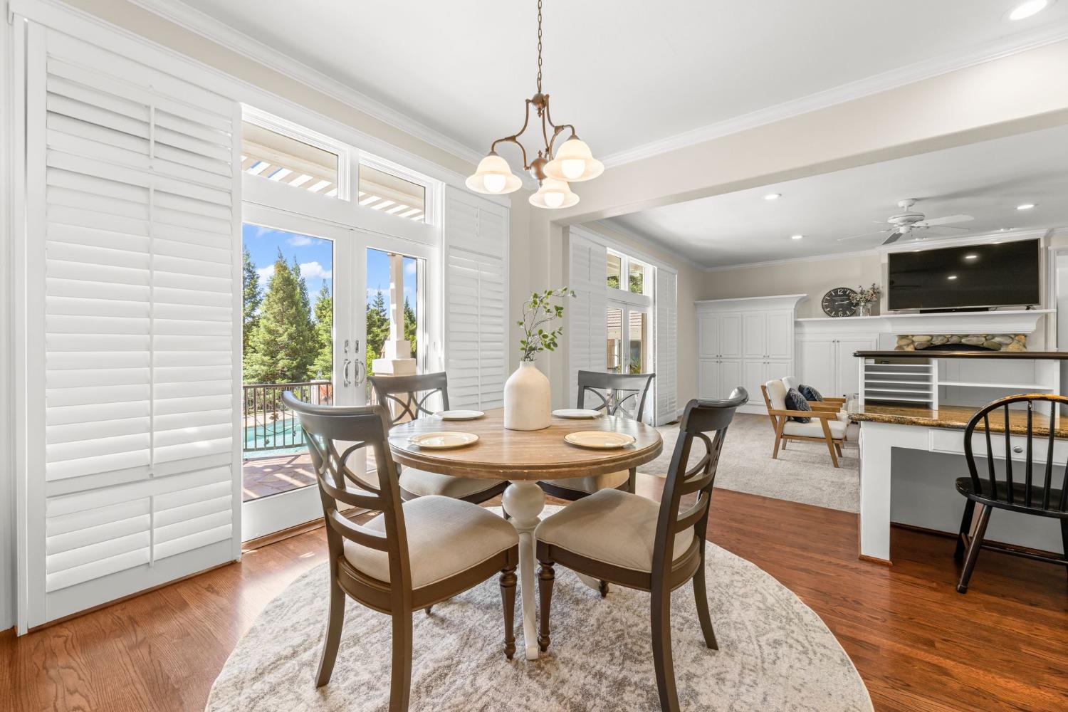 9505 Ashbourne Court