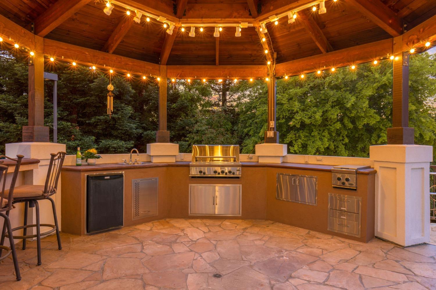 9505 Ashbourne Court