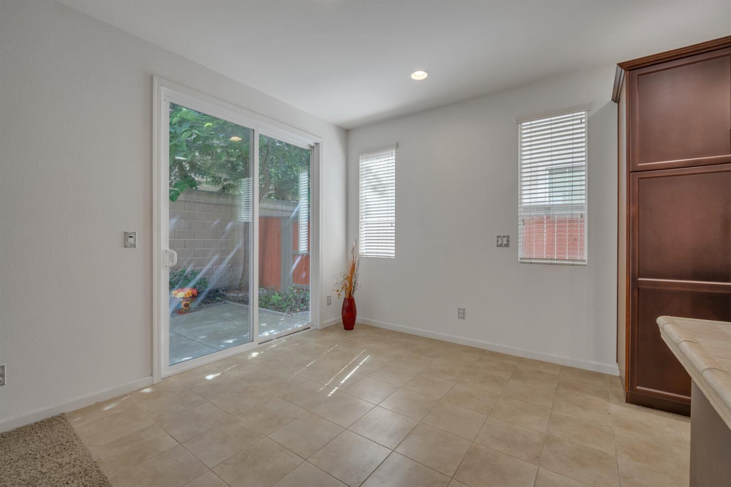 1392 Impressionist Loop