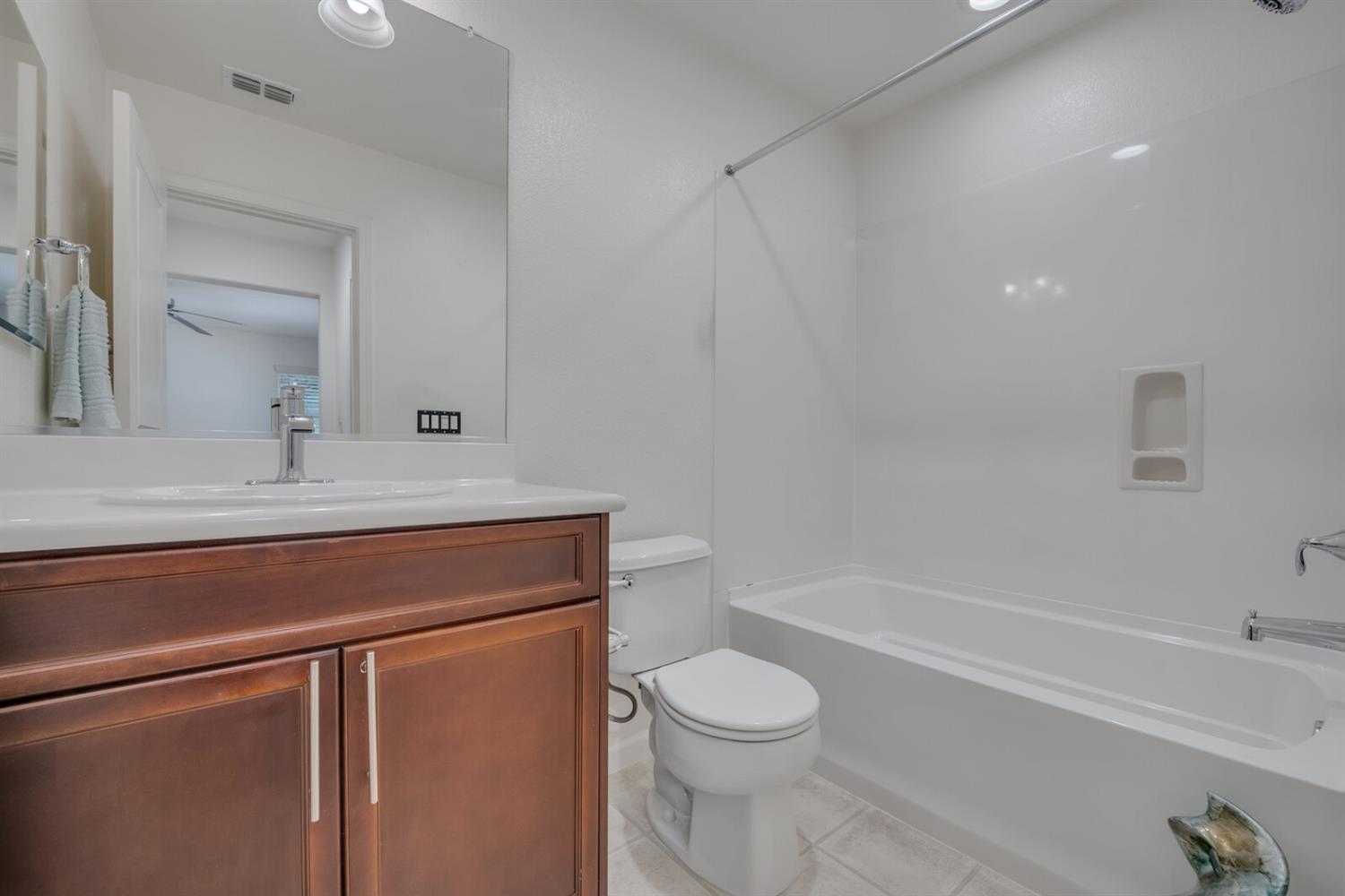 1392 Impressionist Loop