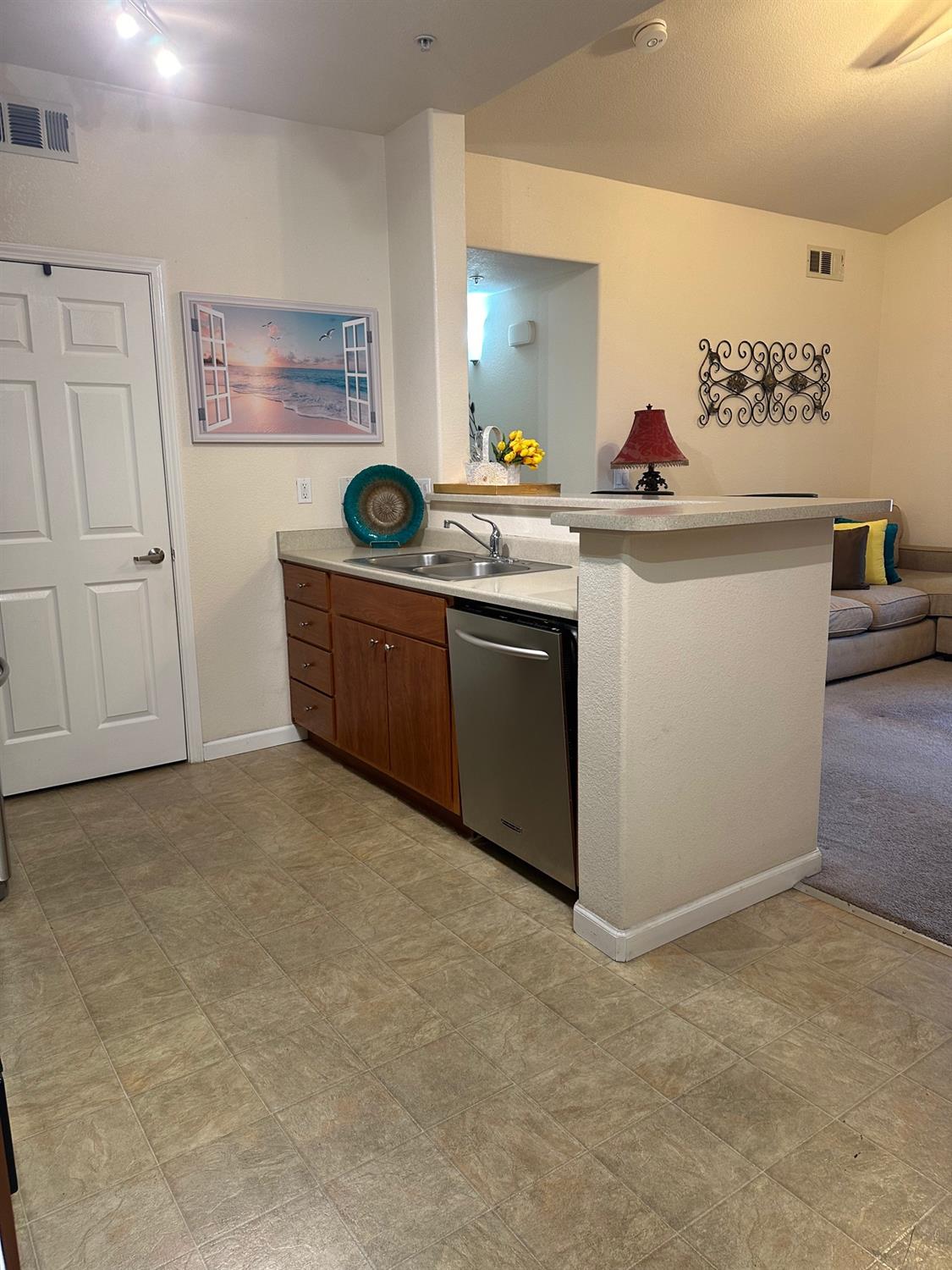 1240 Whitney Ranch Parkway PW337