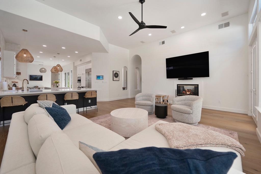 2004 Robin Brook Way