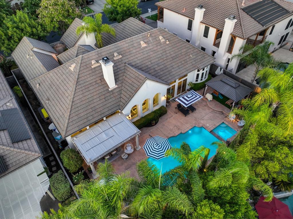 2004 Robin Brook Way