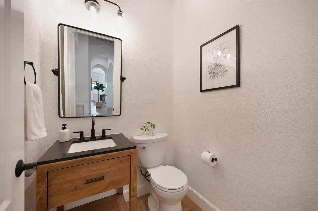 2004 Robin Brook Way