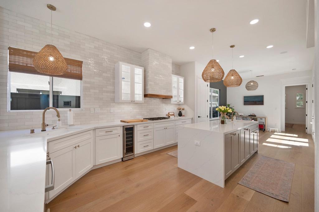 2004 Robin Brook Way