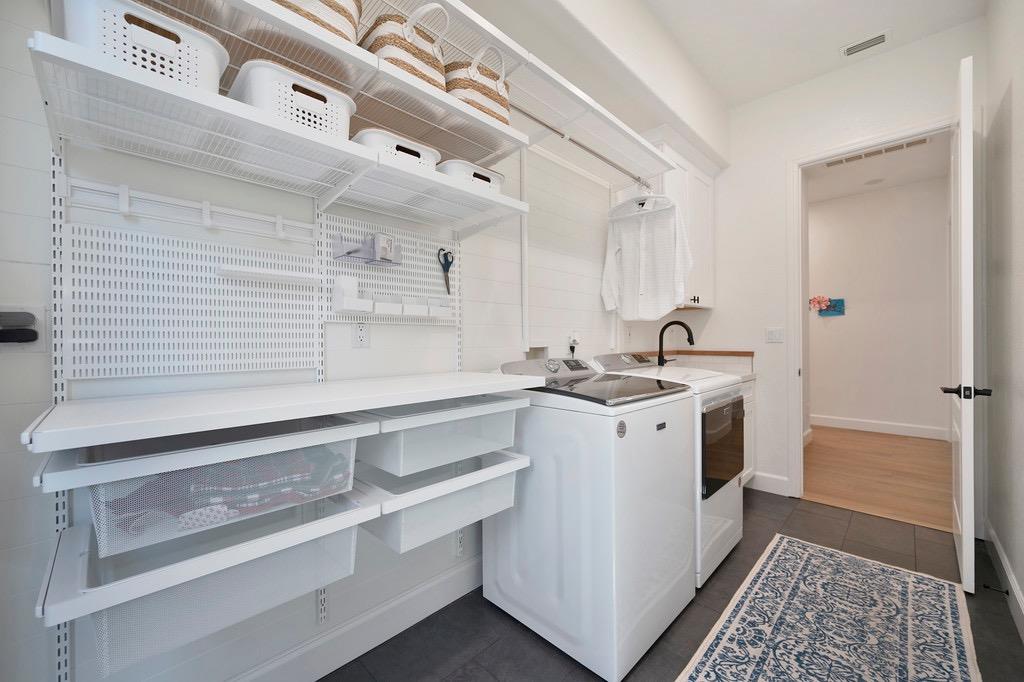 2004 Robin Brook Way