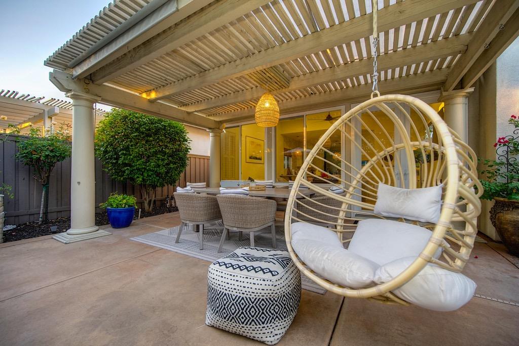 2004 Robin Brook Way