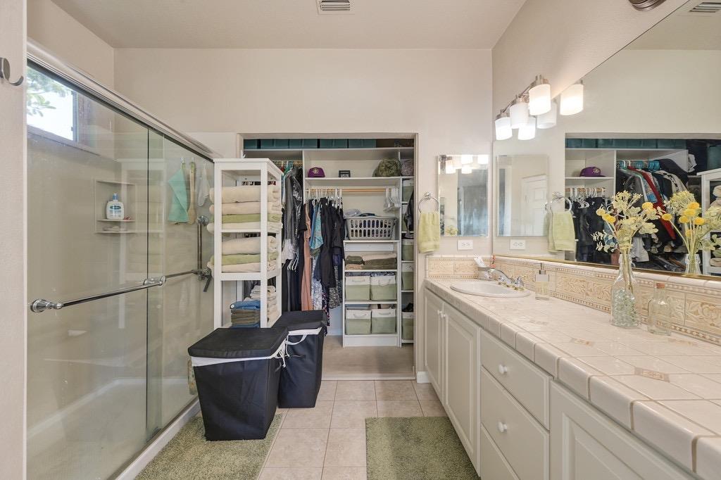 1029 Fairway Valley Ln