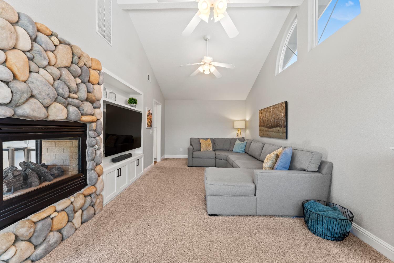 8285 Hillgrove Street