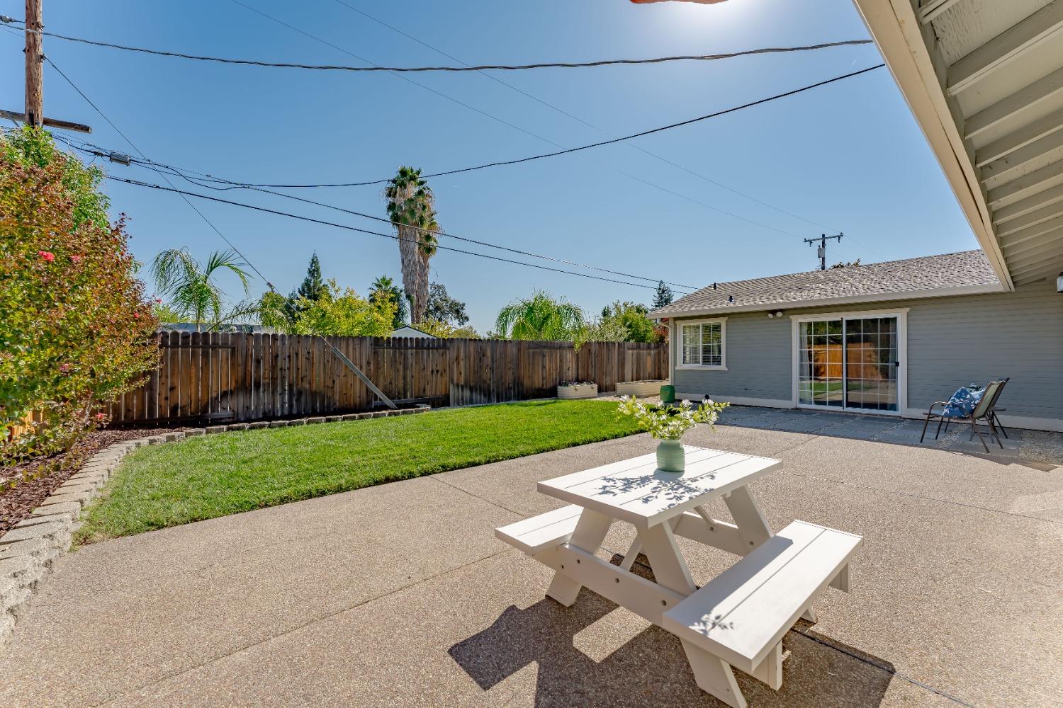 8285 Hillgrove Street