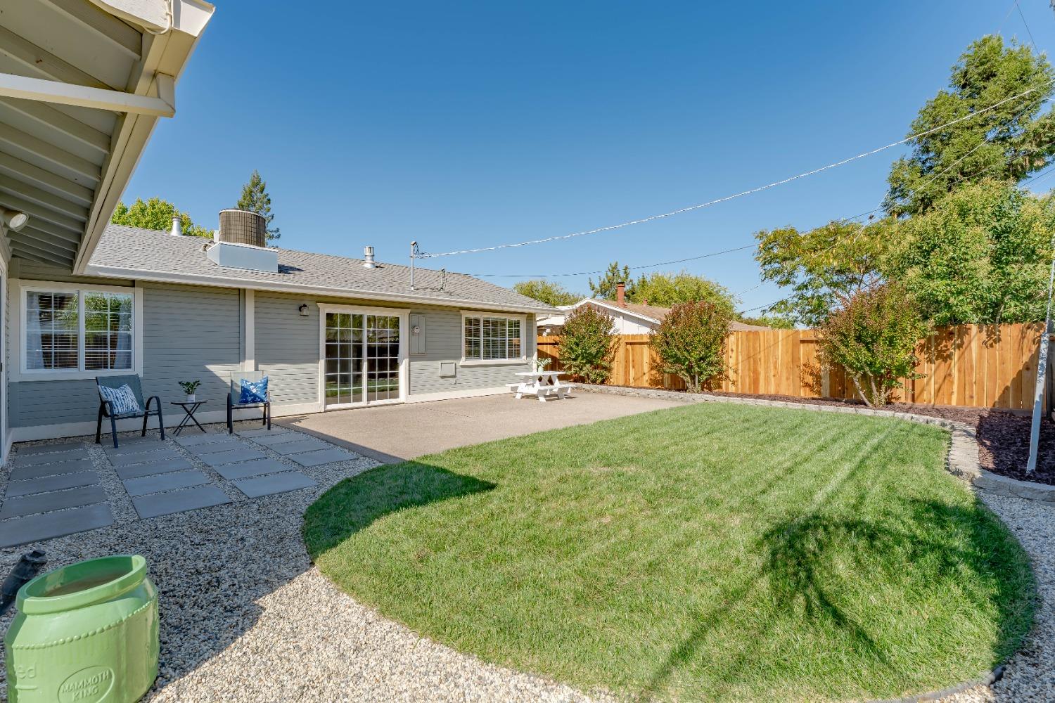 8285 Hillgrove Street