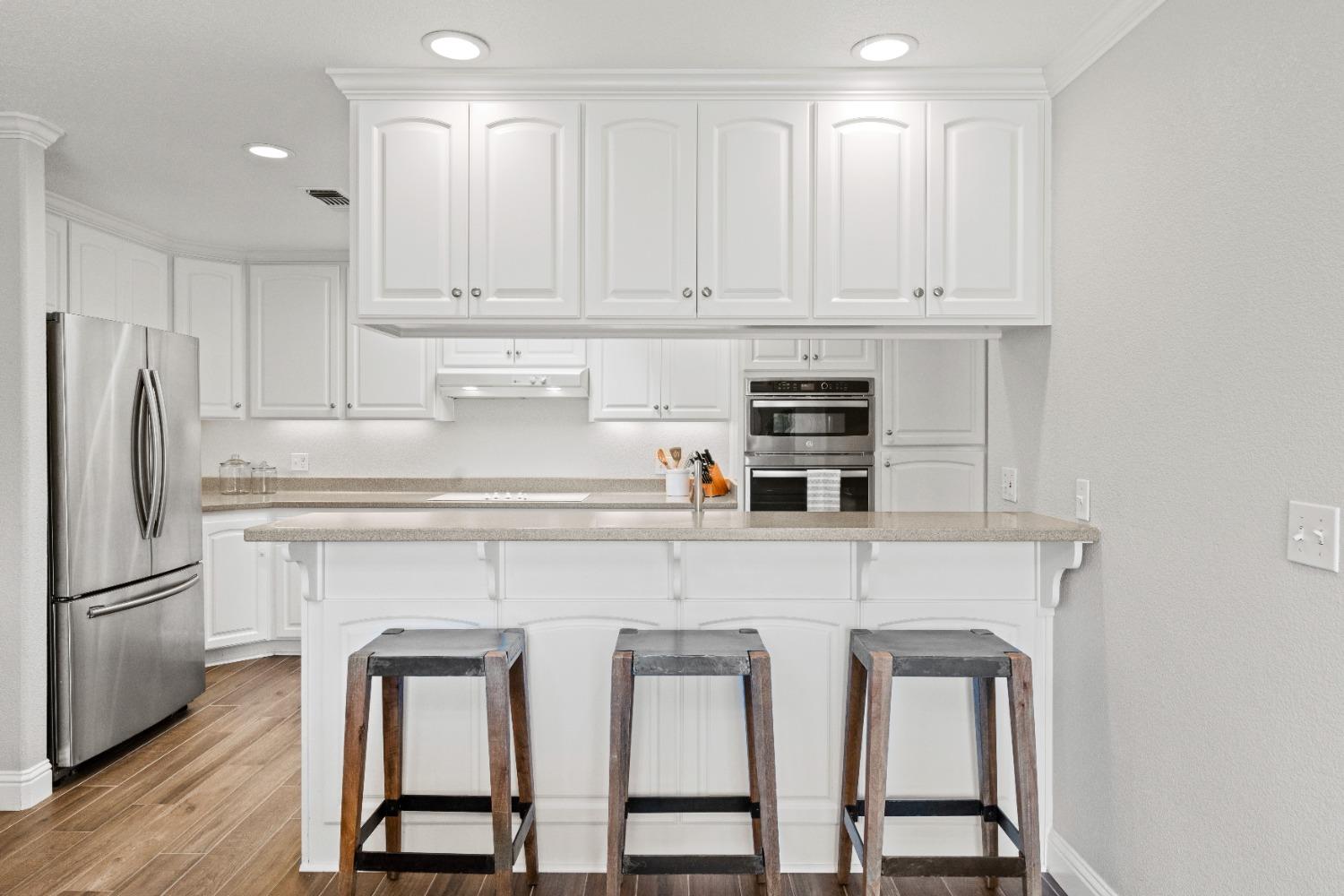 8285 Hillgrove Street