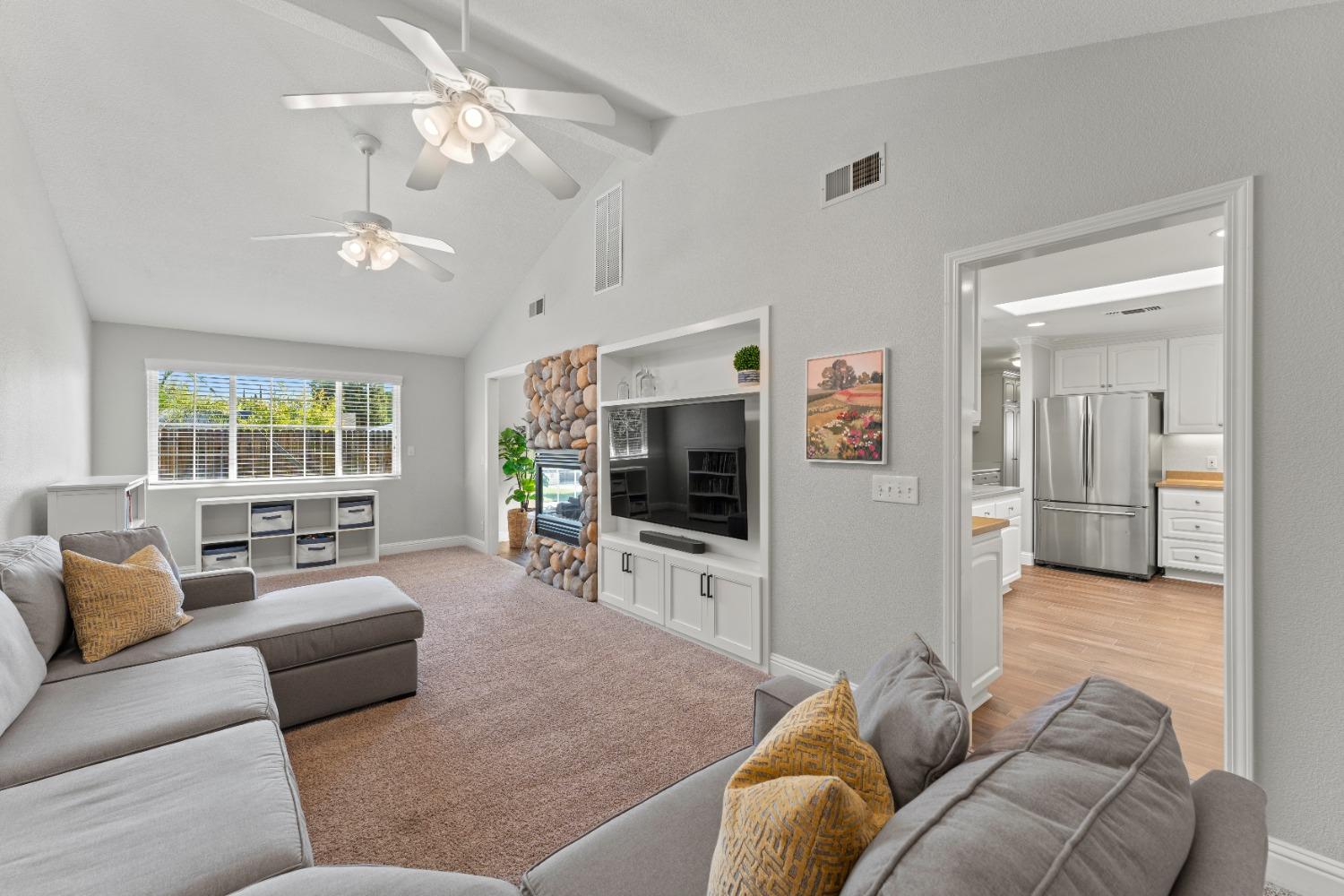 8285 Hillgrove Street