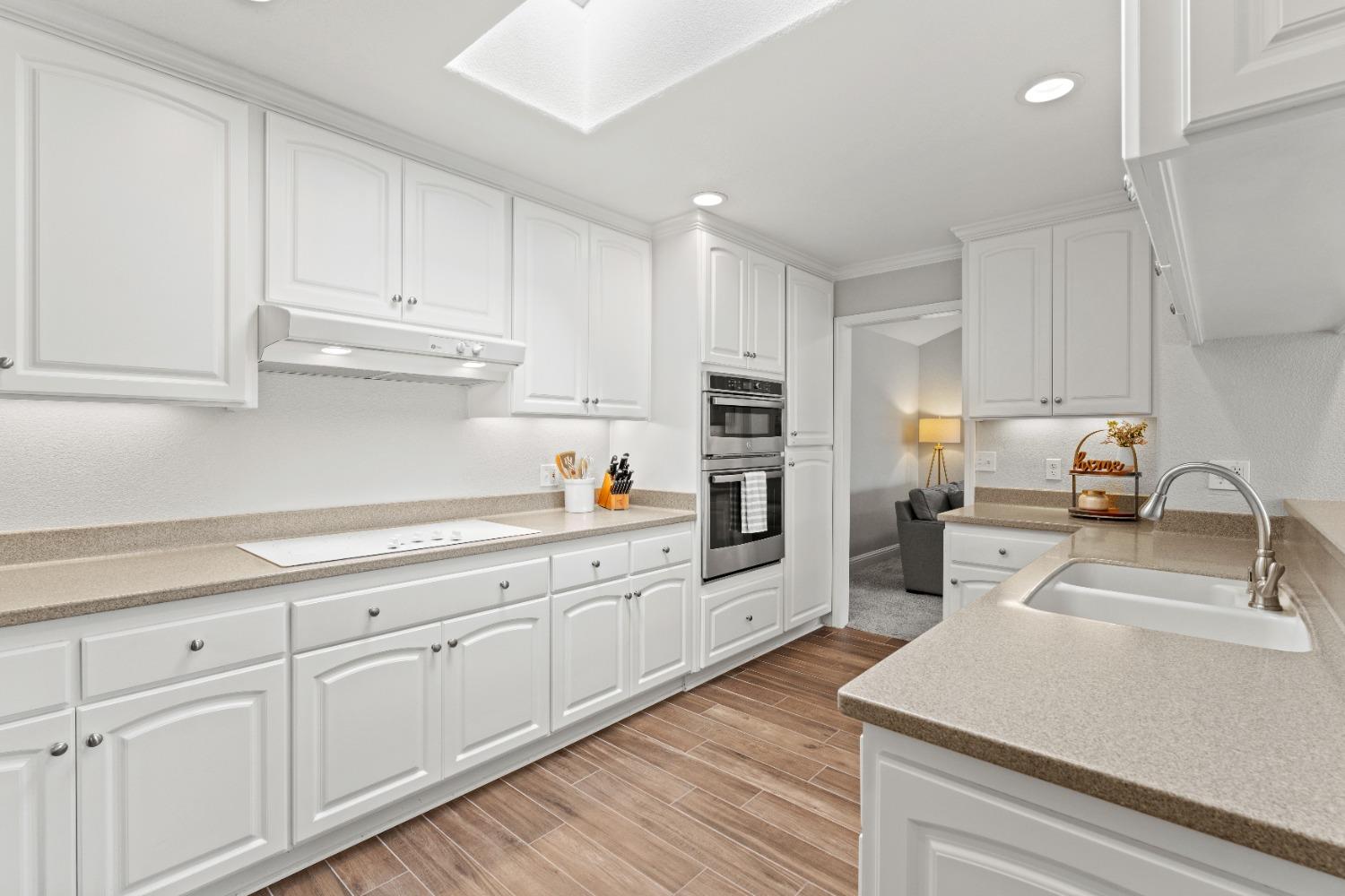 8285 Hillgrove Street