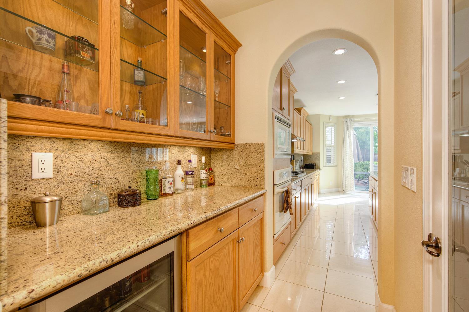 5636 John Runge Street