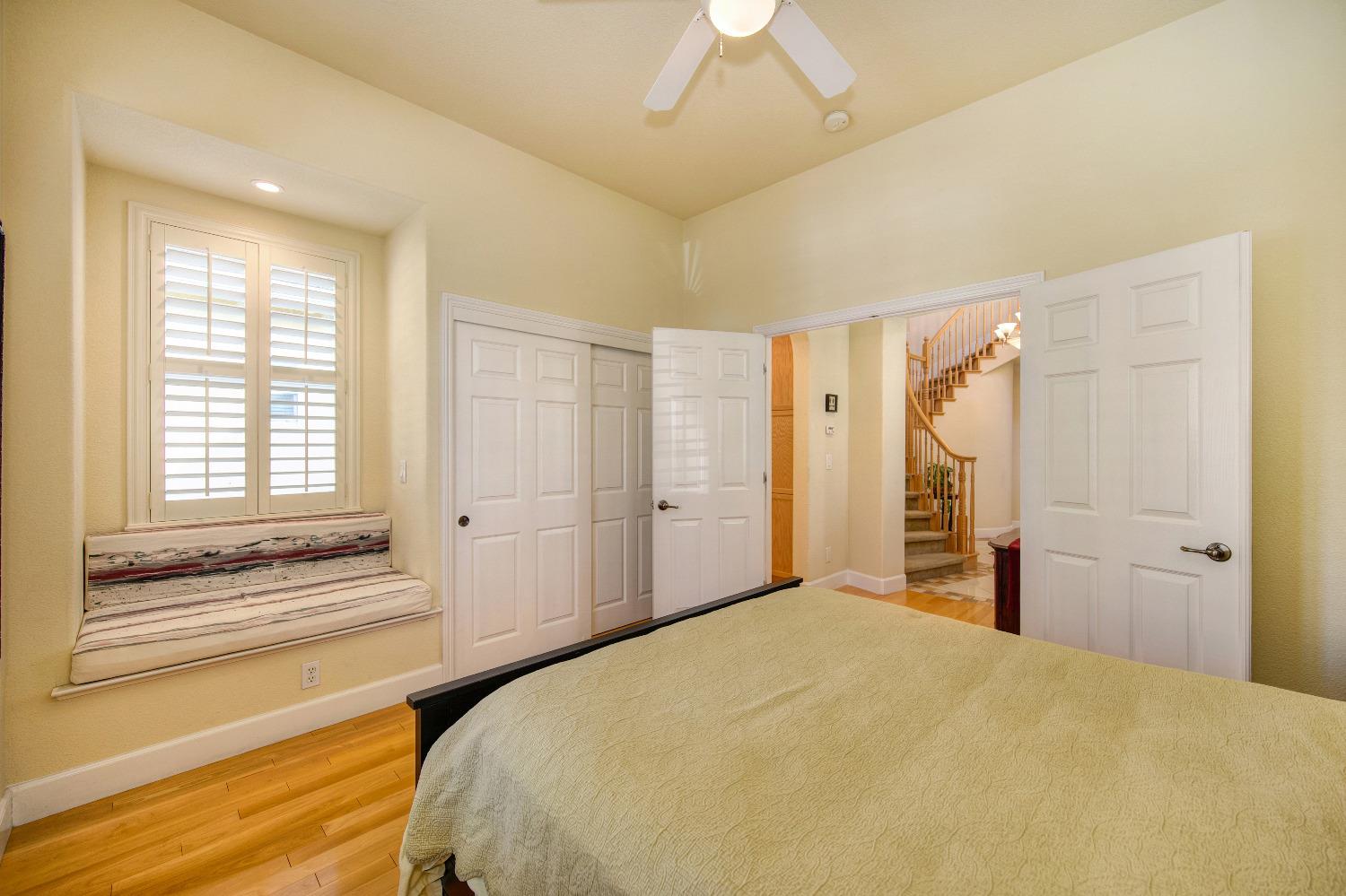 5636 John Runge Street