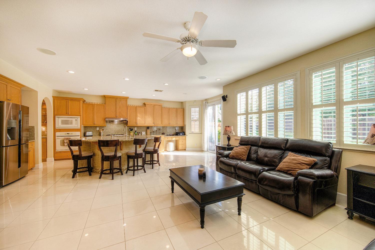 5636 John Runge Street