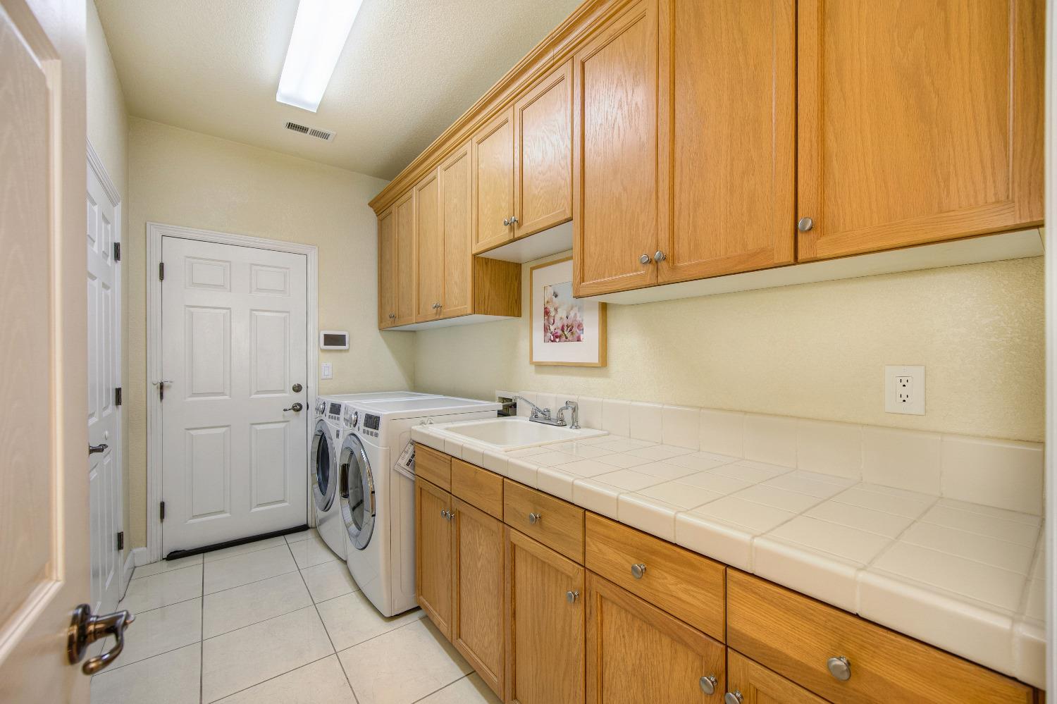 5636 John Runge Street