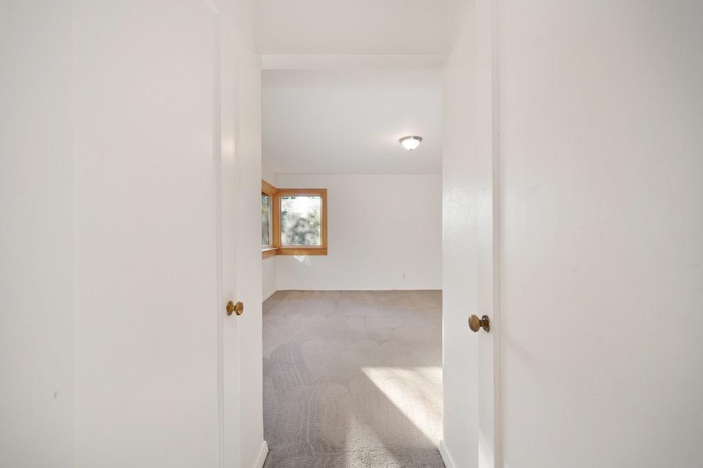 4001 La Canada Court