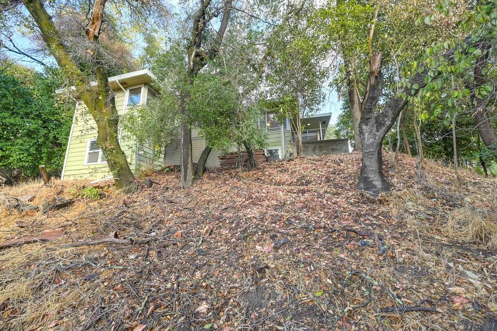 4001 La Canada Court