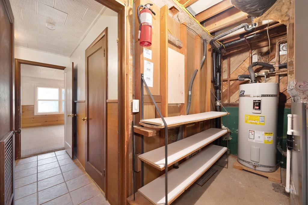 4001 La Canada Court