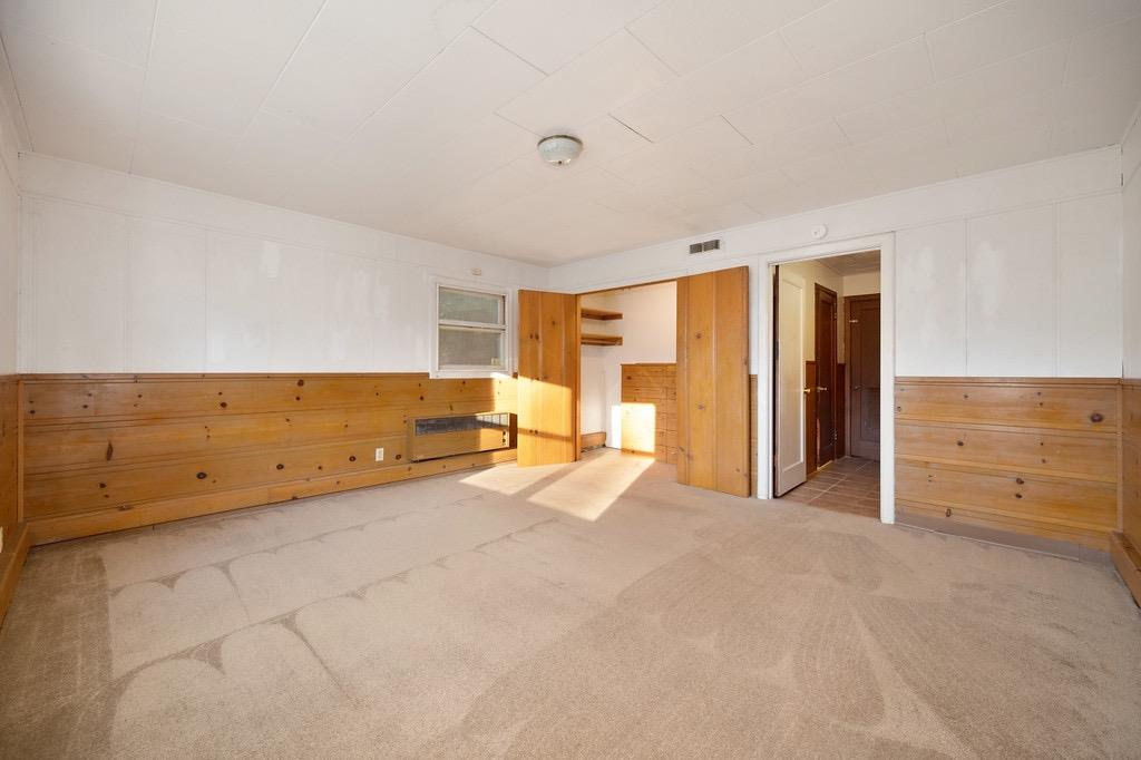 4001 La Canada Court