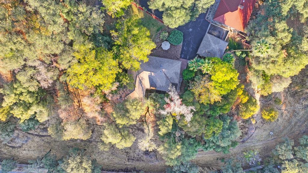 4001 La Canada Court