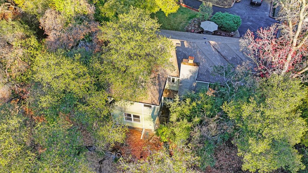 4001 La Canada Court