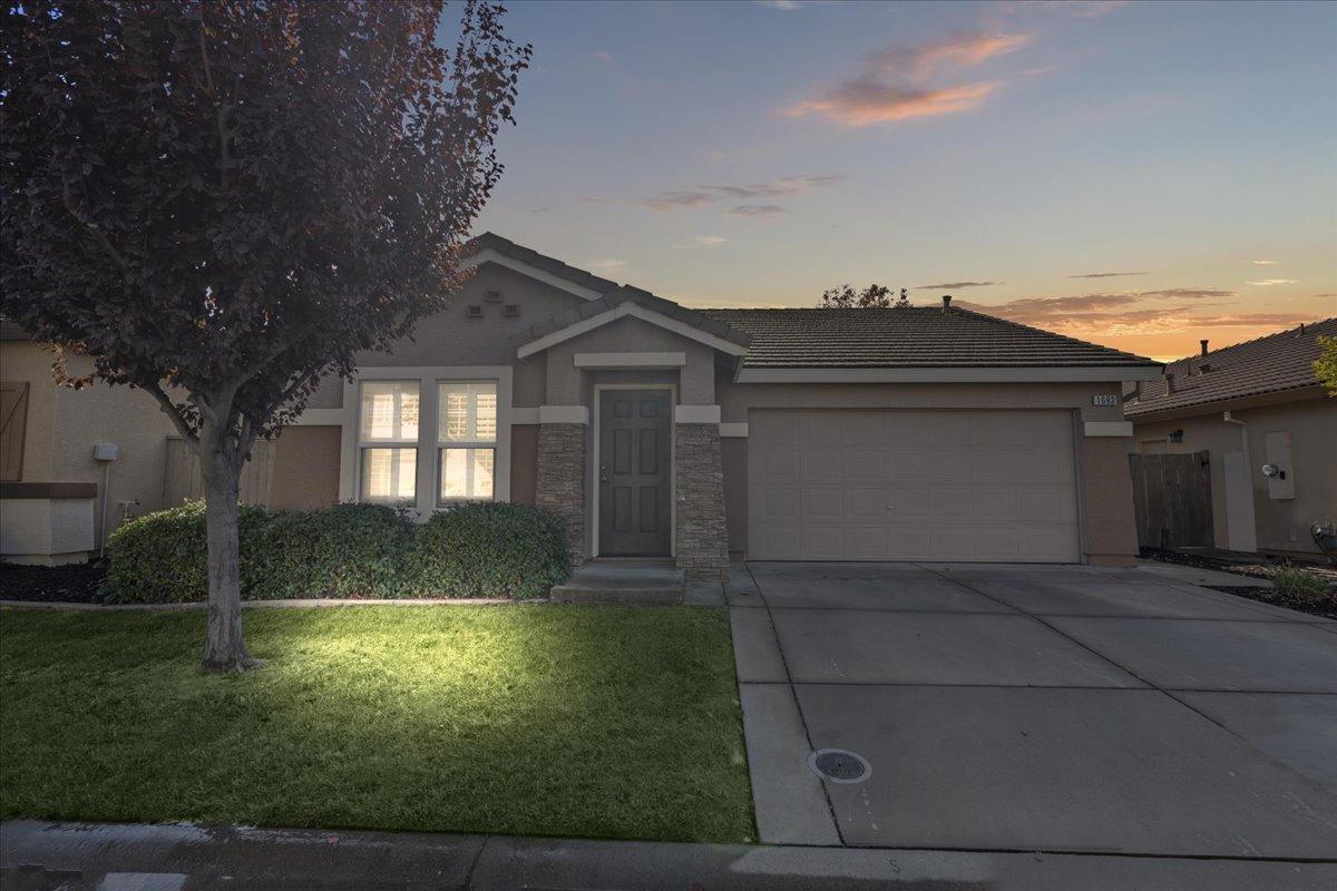 1693 Blue Beaver Way