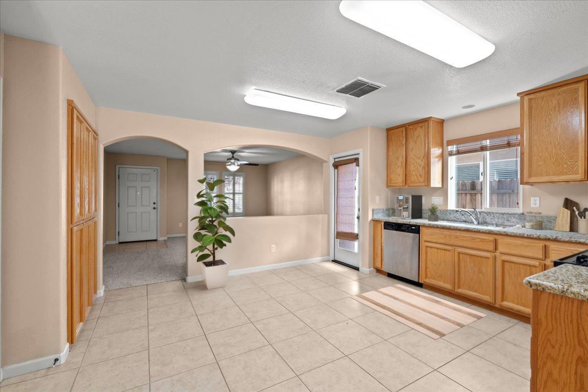 1693 Blue Beaver Way