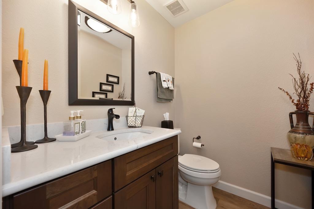 3391 Thornhill Drive