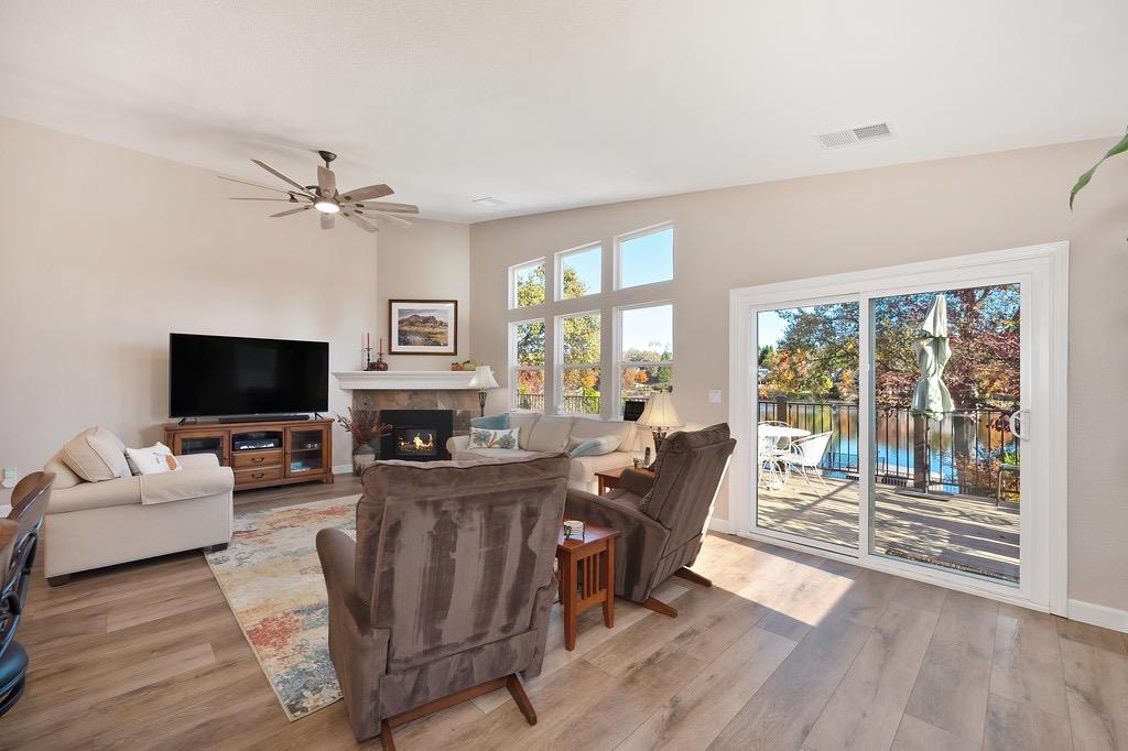 3391 Thornhill Drive