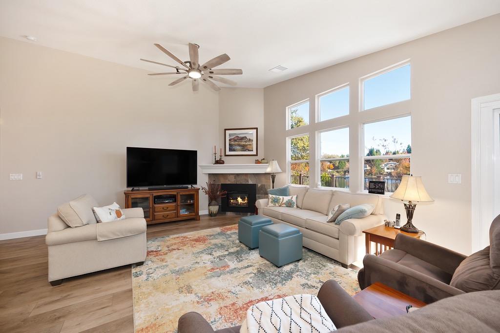 3391 Thornhill Drive