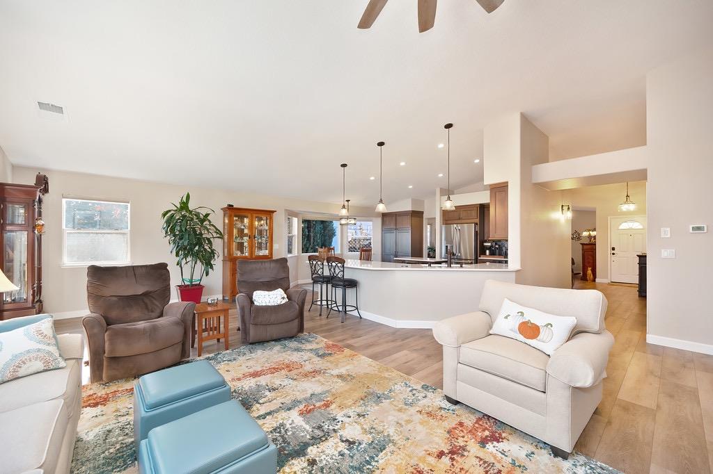 3391 Thornhill Drive