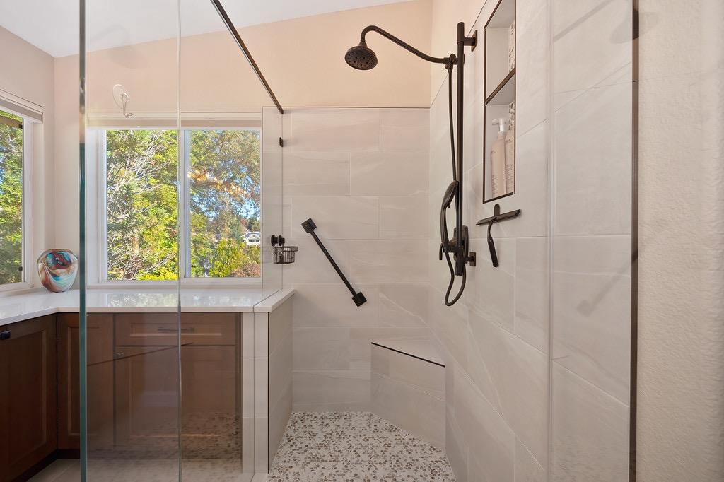 3391 Thornhill Drive