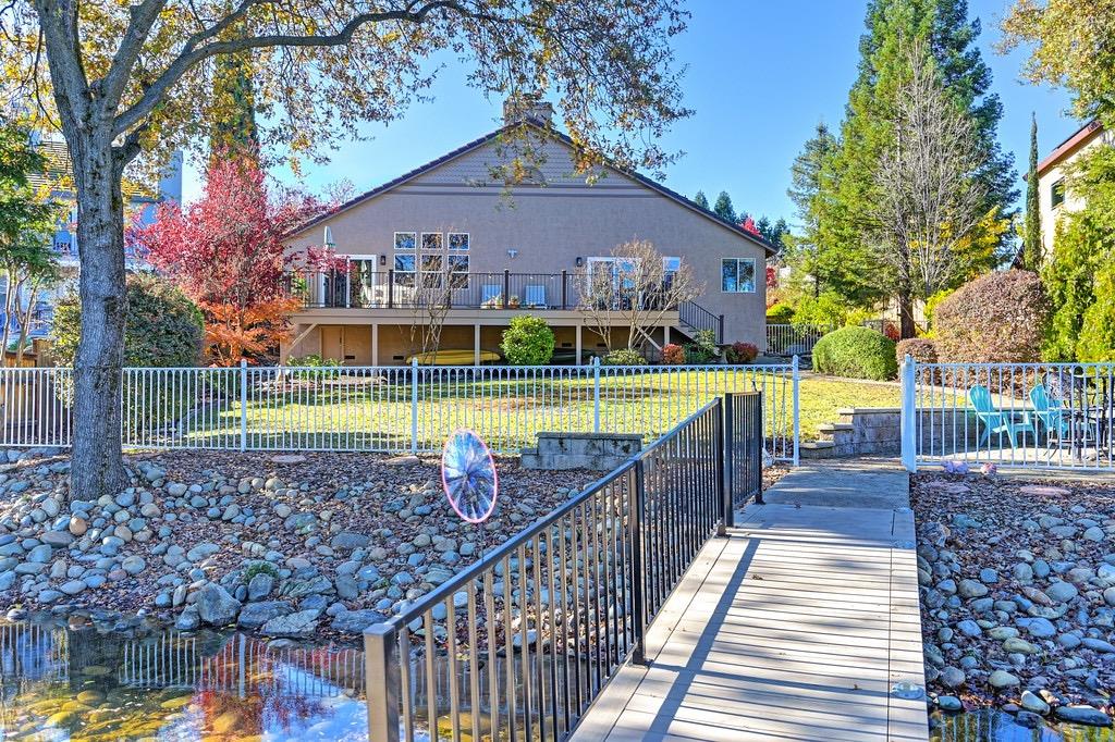 3391 Thornhill Drive